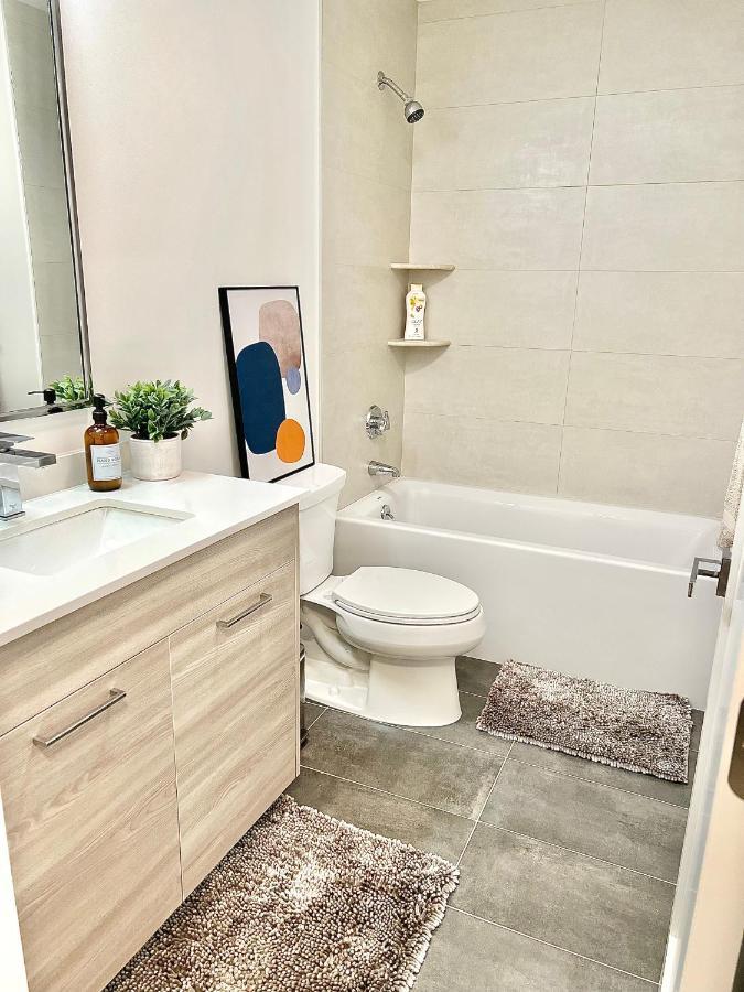 Modern 2 Bed Furnished Apartment In كوينسي المظهر الخارجي الصورة
